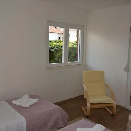 Iris Apartamento *